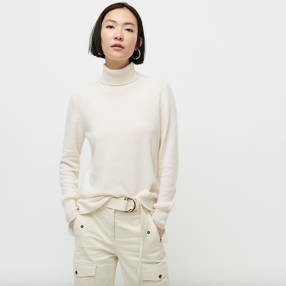 100% Cashmere J Crew Turtleneck Sweater - Picture 5 of 5
